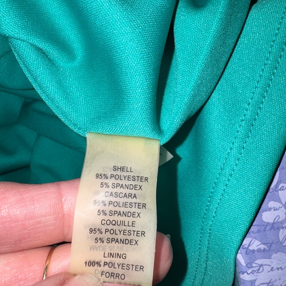 Vince Camuto Black and Green Geometric Midi Dress w/Pockets - Picture 4 of 6